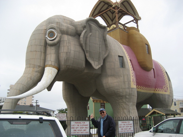 Lucy the Elephant - Margate, NJ - OCT  2008 001